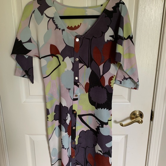 Diane von Furstenburg 100% Silk Dress Size 2 - Picture 5 of 14
